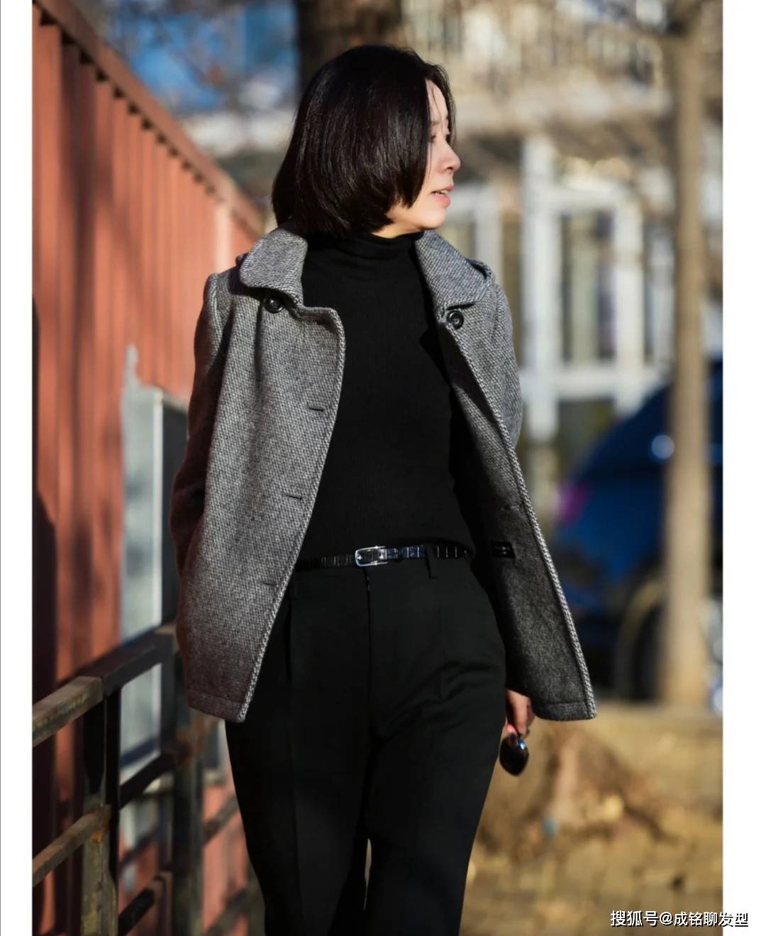 颜色 这些五十多岁的妈妈好会打扮!端庄优雅又时尚,穿出精致好气质