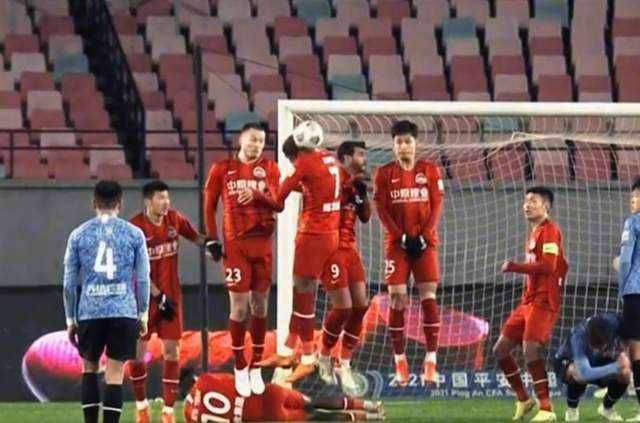 嵩山|中超又1位外籍主帅被球迷狂喊下课：最近已经5场比赛不胜！