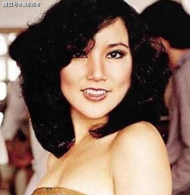 后遗症这些同龄女星都曾是绝世美人，有人整容后遗症像妖怪，有人美到老