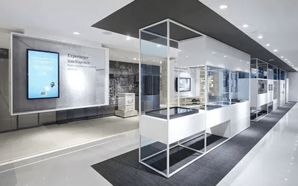 多媒体信息发布系统在公共场所应用有哪些好处