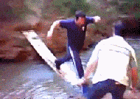 同學(xué)|搞笑GIF趣圖：哥們，你信不信，你這樣以后會沒有女朋友的