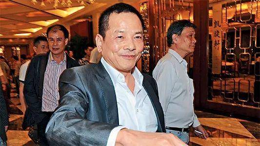 香港天后被扇一巴掌,扯出两位黑帮大佬暗杀之谜_梅艳芳_黄朗维_向华强