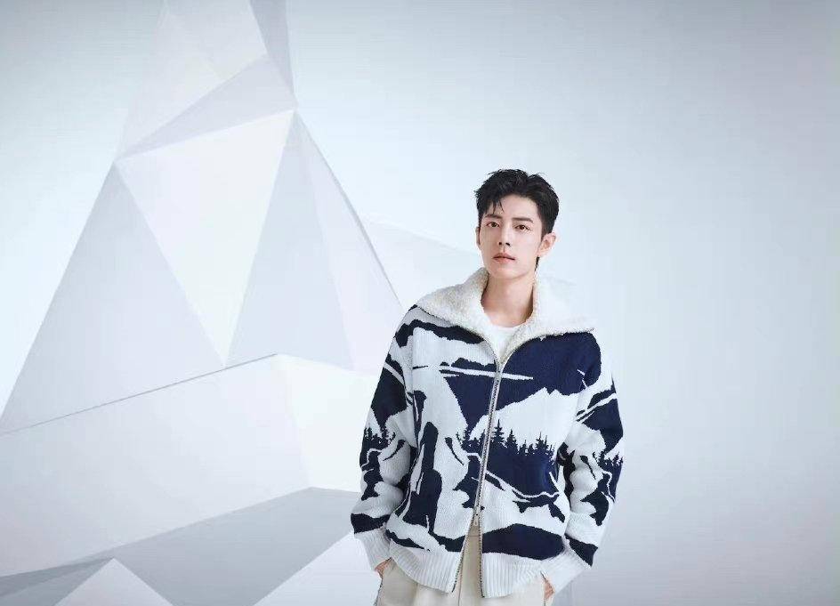 羊羔 肖战:这么喜欢羊羔毛的外套?一身潮流感,彰显清新气质范!