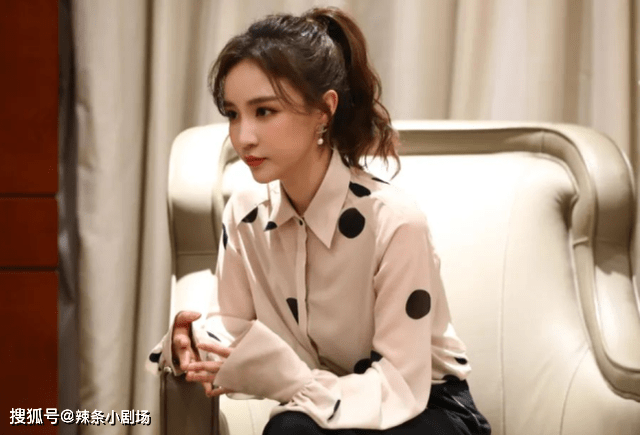 10年成就百亿商业帝国,这位千万级网红如今声名狼藉_朱宸慧_公司_林