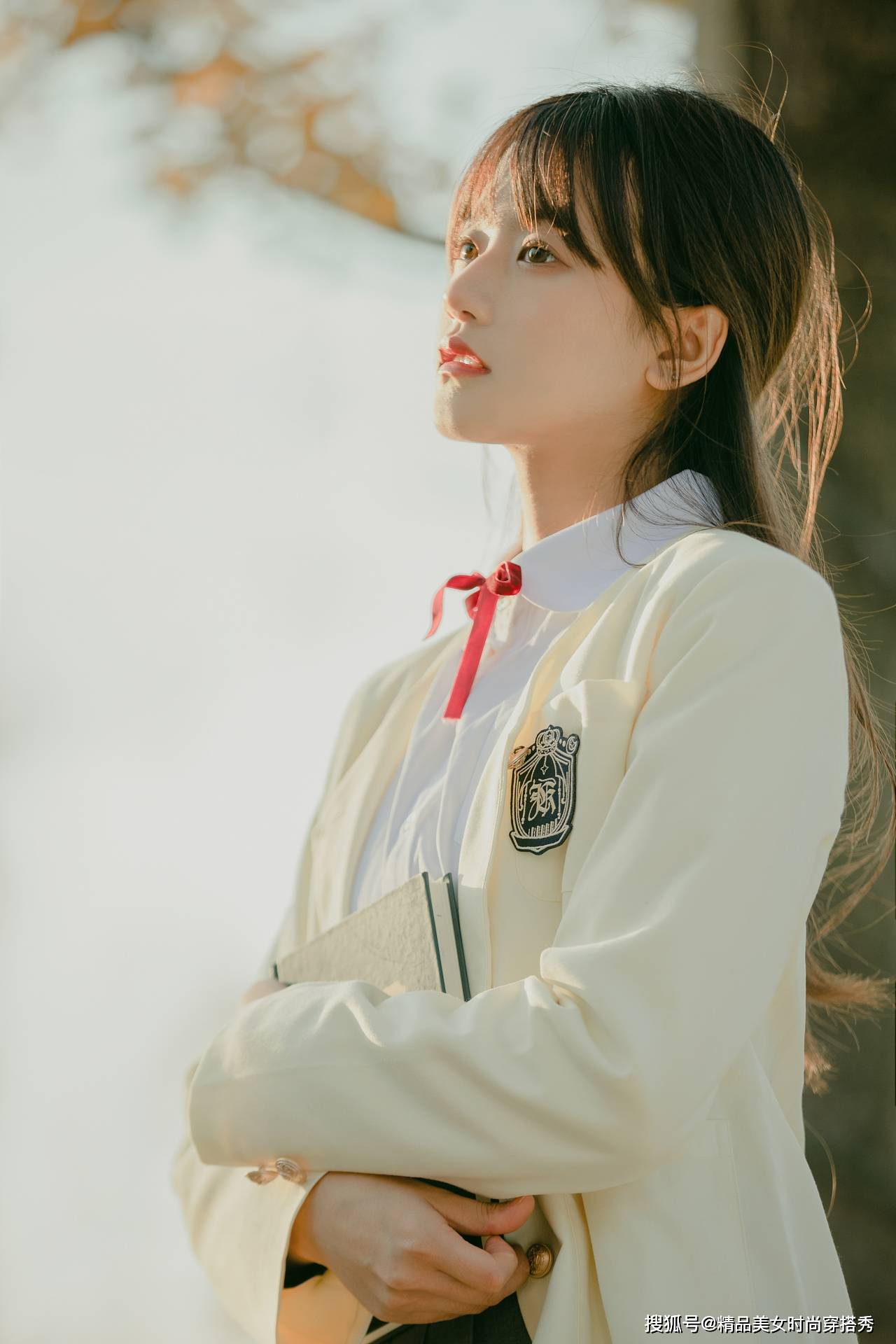 米色 甜美减龄的学院风穿搭,超级适合小个子的女生穿着,元气满满