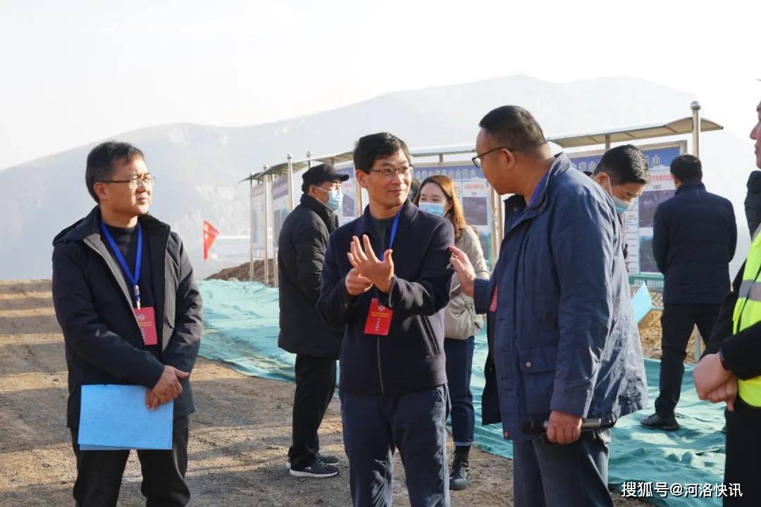 洛阳市偃师区政协委员视察南部矿山生态修复推进工作_孔利民_发展