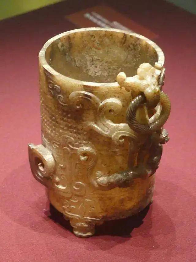 贵族珍宝--玉卮_玉器_时期_战汉