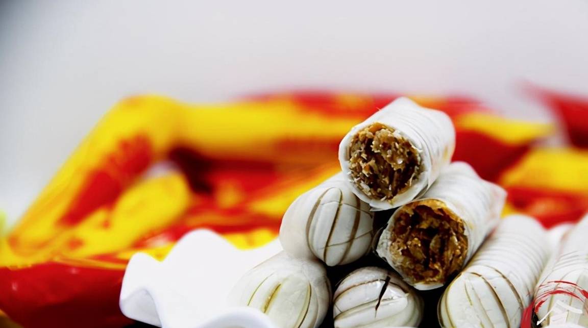 小时候|30年前的零食，全吃过的，至少是叔叔阿姨了，不信给你100袋辣条