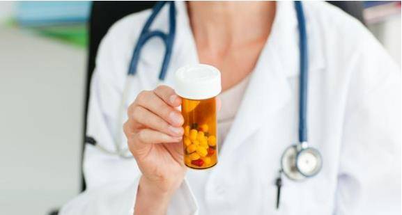 控制|瑞舒伐他汀降血脂，可以服用多长时间，有何副作用？医生为你详解