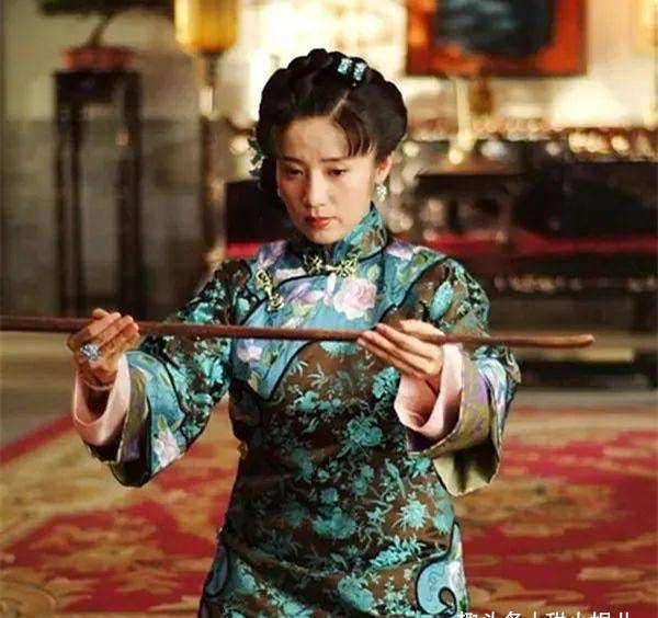 拐杖图片从未受过正统音乐学院教育的小虫名扬台湾198