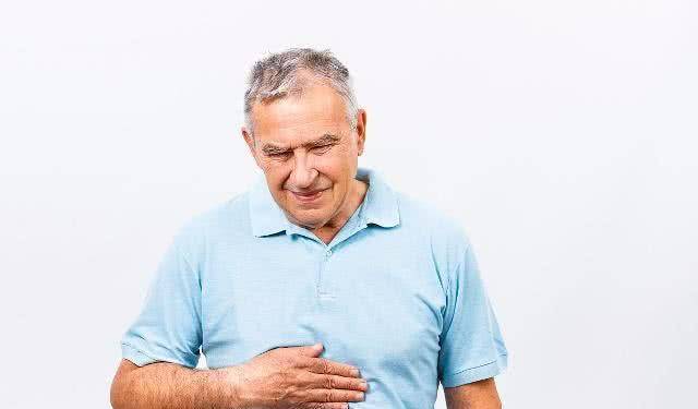 肝脏|晚上睡觉时，如果身体没有这4个表现，恭喜，肝脏保养的还不错