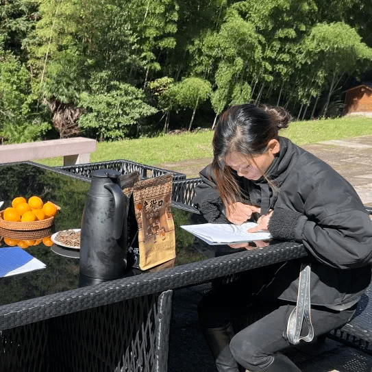 民宿主付志红告诉我们:其实我们之前是做农家乐的,大概做了有十几年