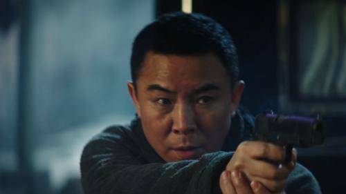 原版|播了2天力压《谁是凶手》拿下飙升榜第一，又一部国产大戏诞生