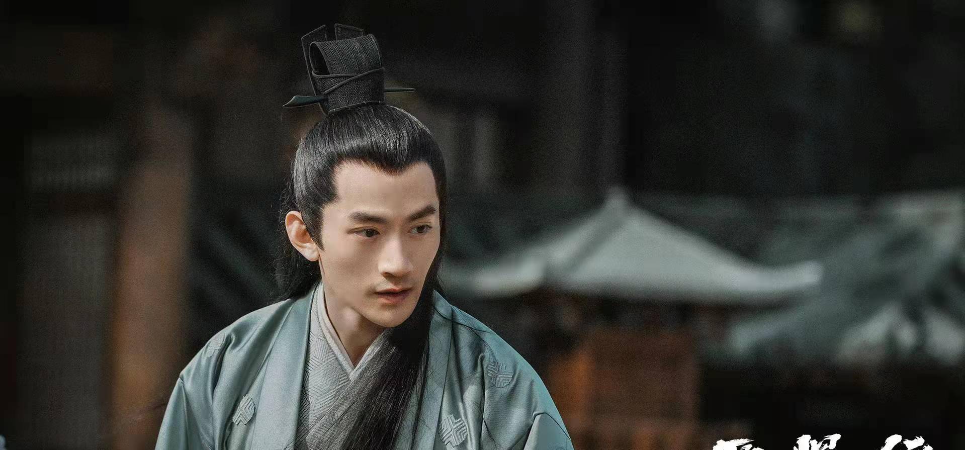 带着|怎么又是他！一年演三部大戏！跑《雪中悍刀行》里“实力作死”