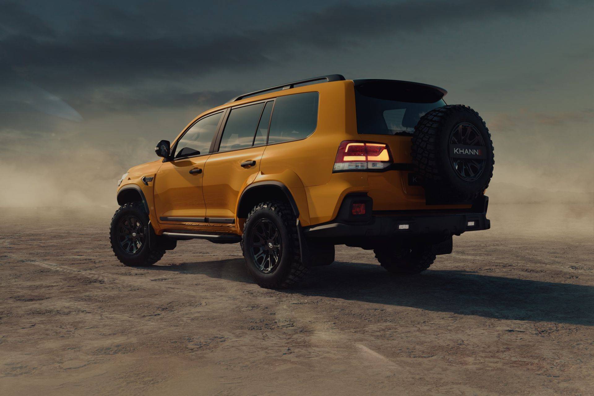 灵感来自客户要求khann改装丰田陆地巡洋舰200