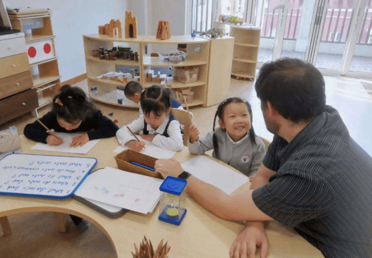家长|教育部确认新举措，幼儿园迎来整改，双语、国际等字样不容滥用