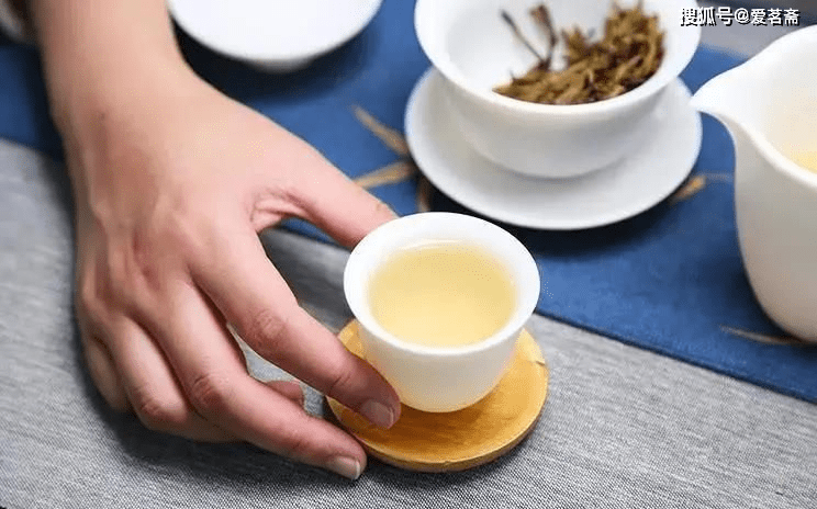 中分|泡白茶,如何控制茶汤的浓度?