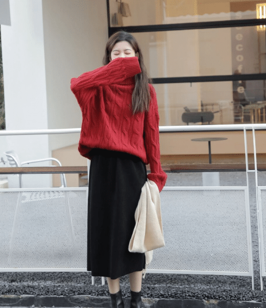 毛衣 气质清纯小姐姐:教穿搭一套毛衣的魅力,温柔又可爱,值得借鉴!