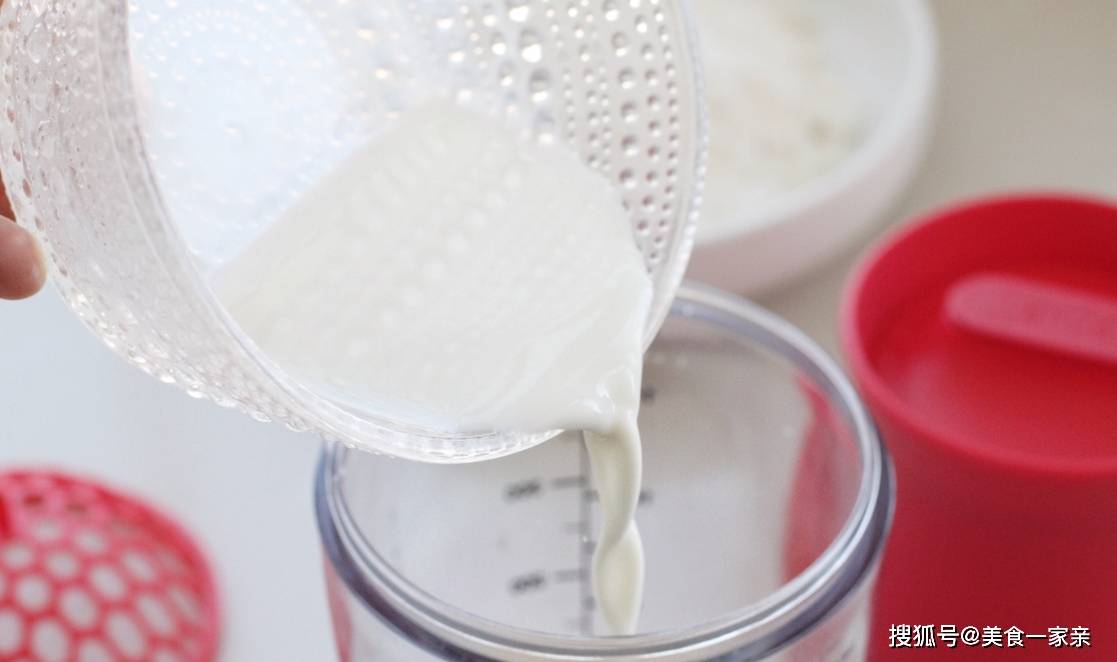 做法|孩子最爱这早餐,口感如同蛋糕般松软香甜,做法却简单的不可思议