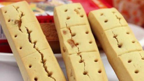 金桔|女生不想“大肚腩”?这4种零食常吃,轻松“掉肉”瘦出小蛮腰!