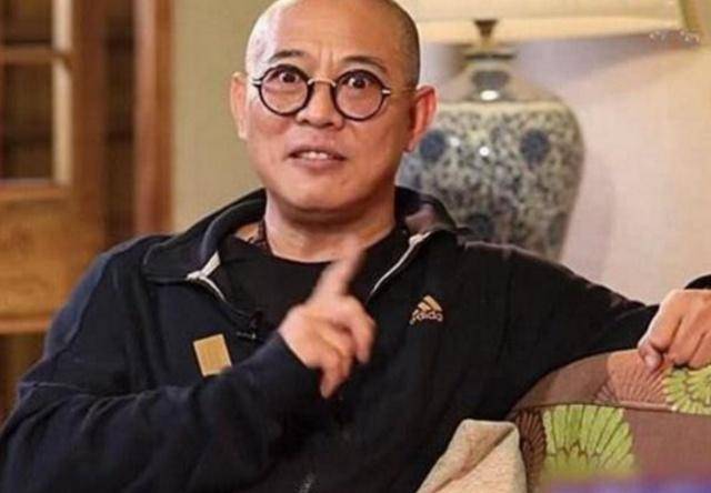 邓亚萍吐槽男篮王朔照片几乎每个礼拜上山去照顾茶三到四