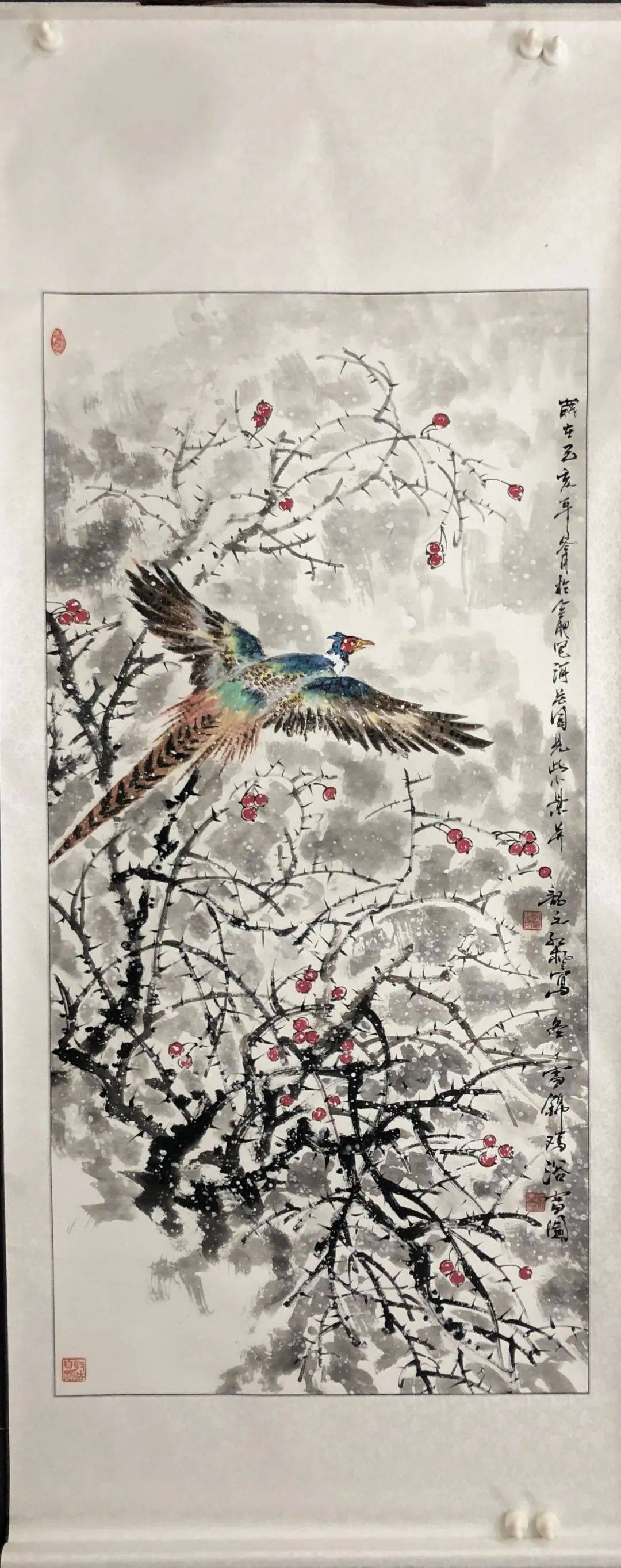 徐勇笔下的花鸟意境生动非常耐看