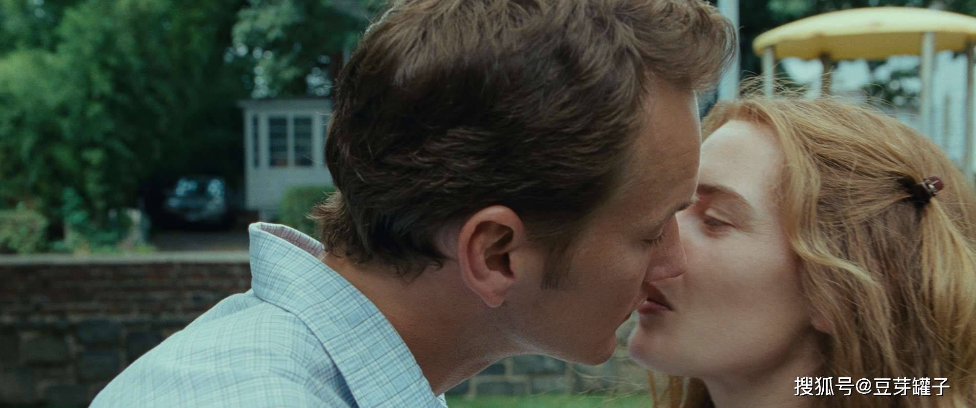 角色|《身为人母》:美国家庭伦理电影,一场意外恋情所引发的惊滔骇浪