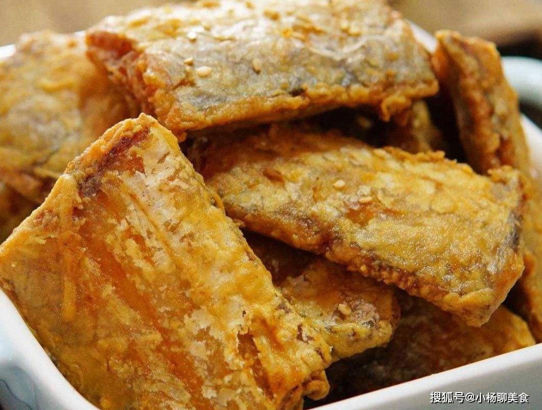 炸带鱼,老师傅教你最香做法,省时省力,肉嫩皮不破,香酥无腥味_步骤