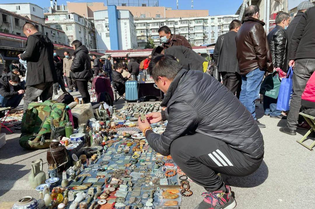 【徐东古玩城】全民淘宝地摊文化节精彩纷呈_文玩_爱好者_武汉