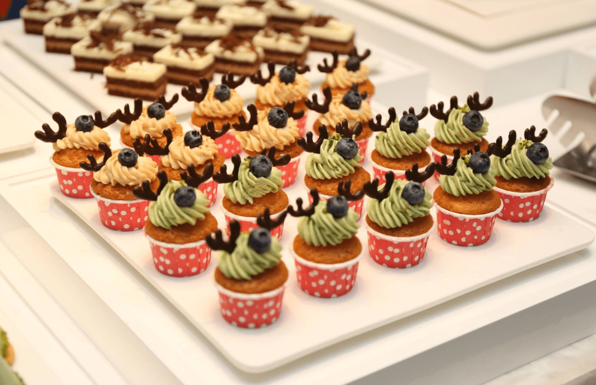 亮灯羙若生活宠粉福利：打卡广交会威斯汀，感受飘雪极光圣诞节