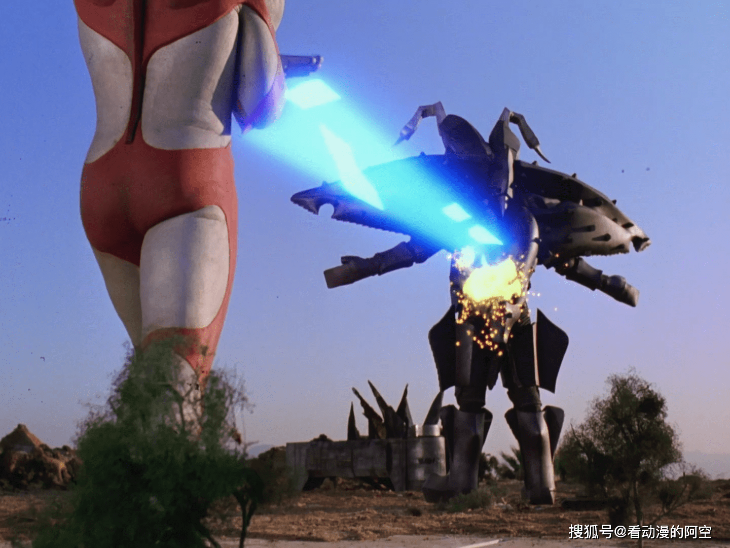 ​美国版《奥特曼》,原想复刻初代,却拍出佳作,唯一缺点被吐槽_怪兽