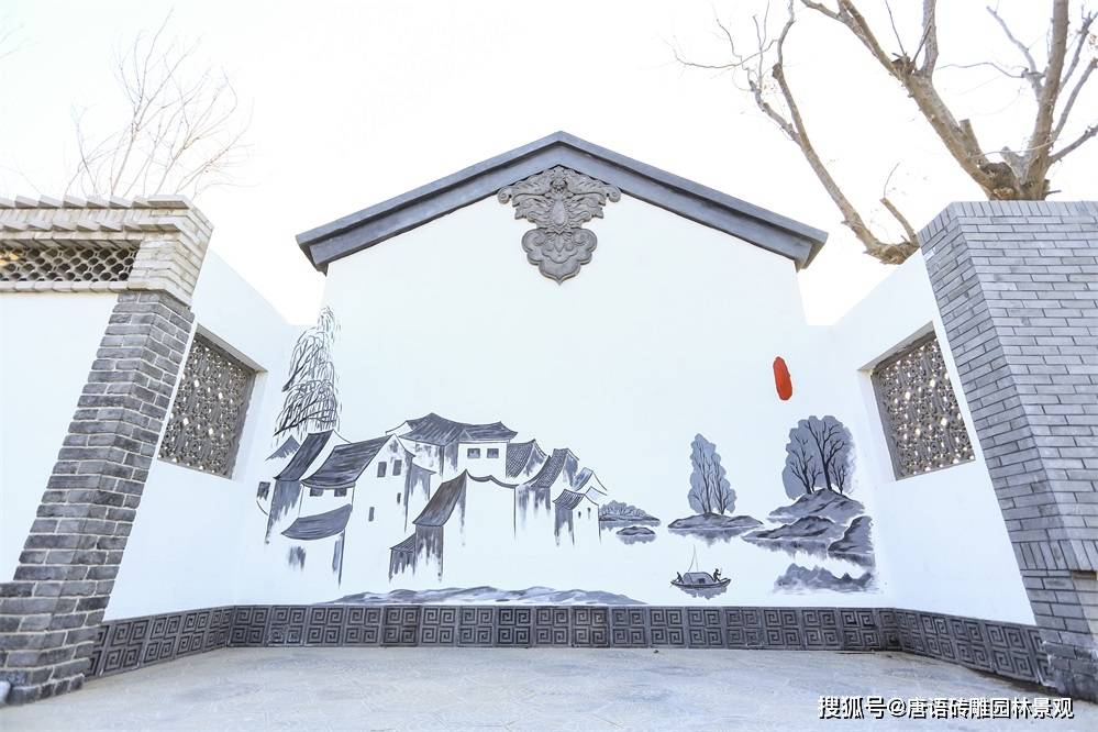 美丽乡村建设中式建筑山墙悬鱼砖雕装饰