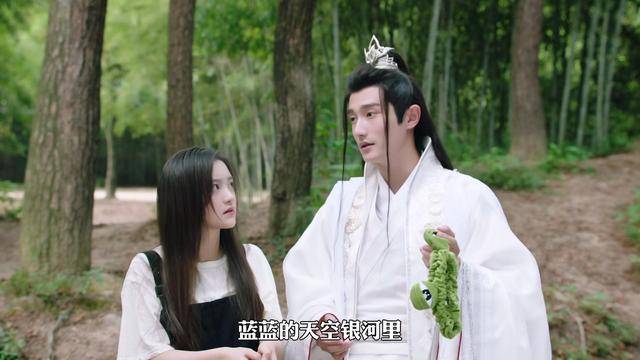 王皓轩|《师兄请按剧本来》开播,新颖好笑,王皓轩屠芷莹成搞笑CP!