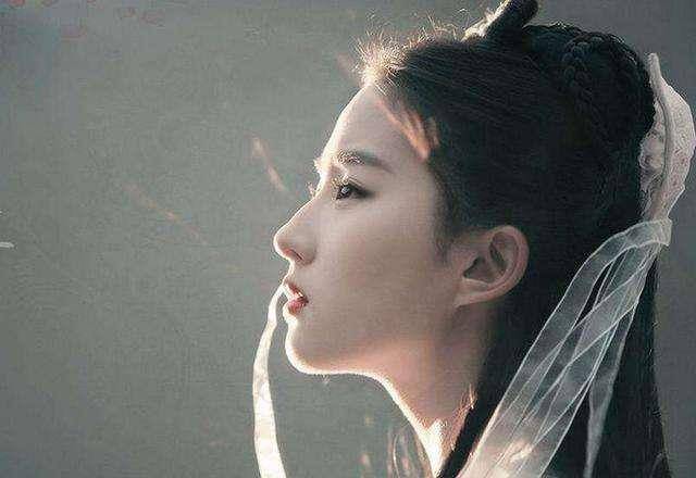 发髻求求古装剧造型师们别再偷懒了，古风真不是披头散发扎个鬏啊