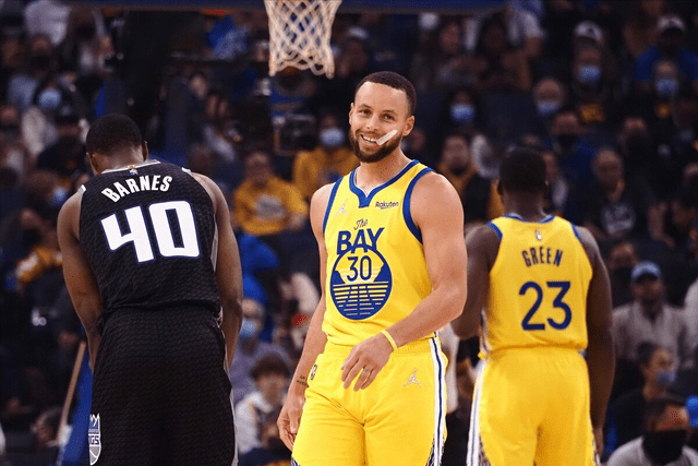 庫(kù)里|8個(gè)三分球+46分！庫(kù)里帶著勇士殘陣猛追太陽(yáng)，灰熊不能沒(méi)有莫蘭特