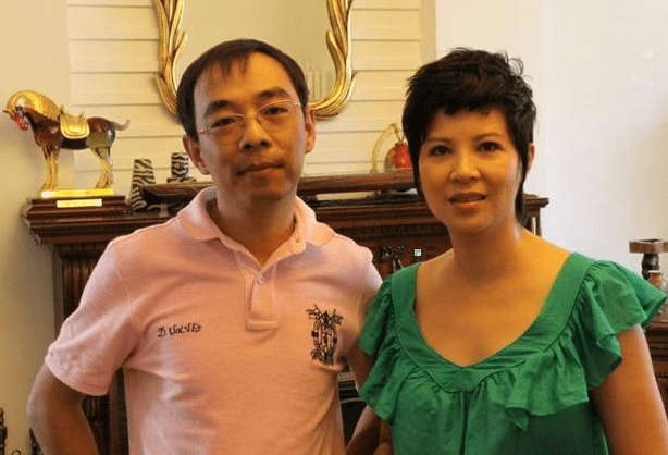 两人仅仅认识8个月,就闪婚了,这里要说的是,这个"丑男"老公比杭天琪小