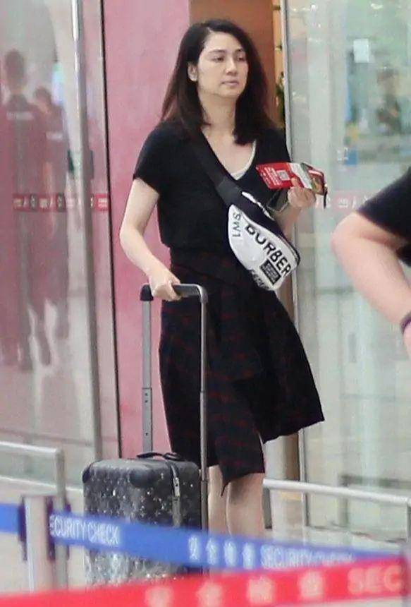 刘心悠个人资料洪潇亏空、整顿吏治雍正为了弥补