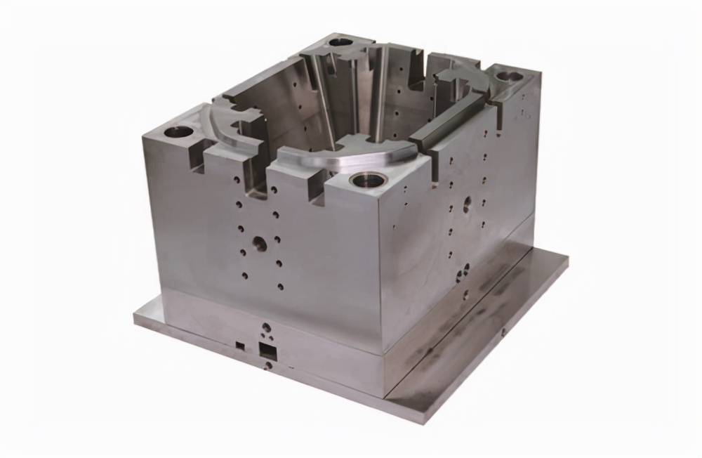 深圳正品模胚模具模架前后模的加工过程