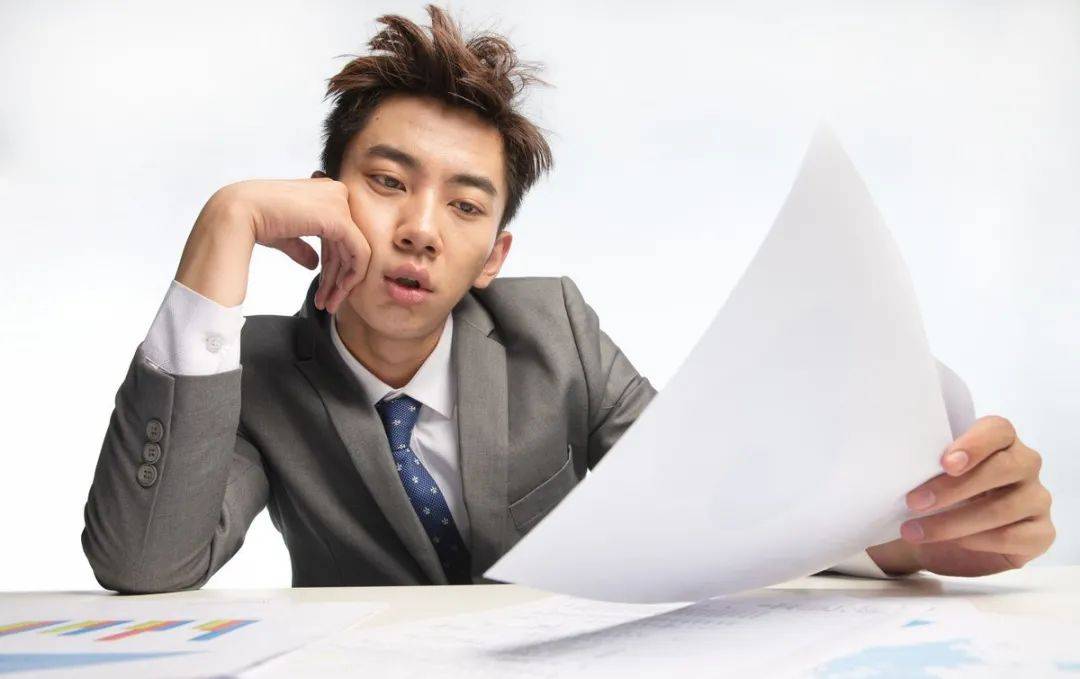 几岁不算年轻人 3dc42682bbe943f795e3efe10fe49d8a.jpeg