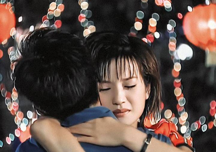 老房|重温21年前《老房有喜》，感觉苏有朋真喜欢过赵薇，眼神宠死了