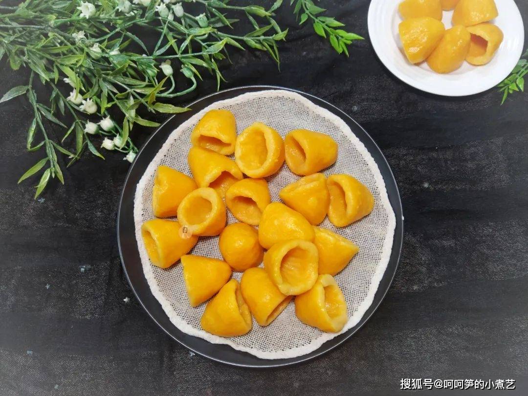 口感|无糖无油，教你做好吃的窝窝头，绵软香甜有营养，大人小孩都爱吃