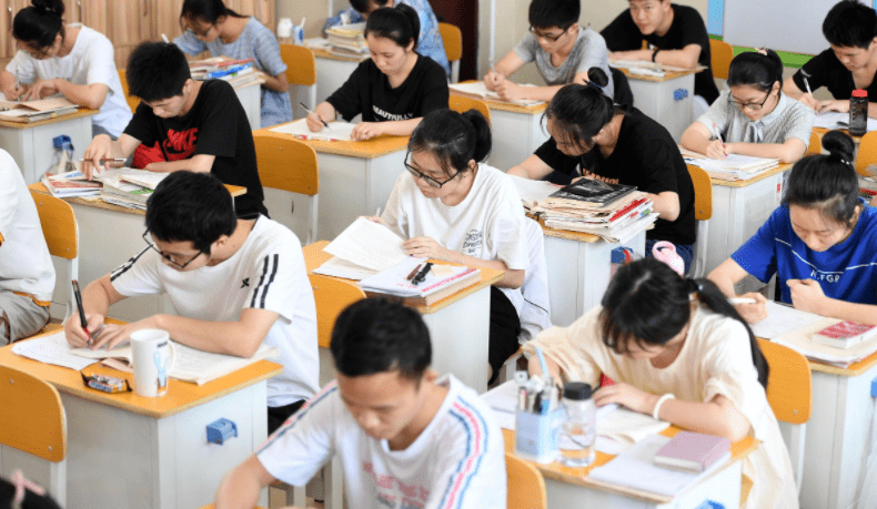 ba2b512152a54c198d6ff01e06163ed8.png