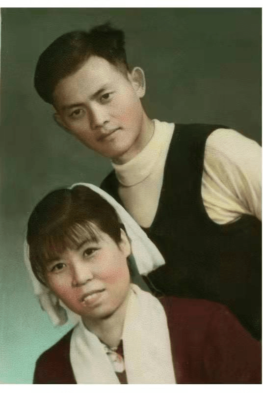 谢军深深地怀念我敬爱的父亲