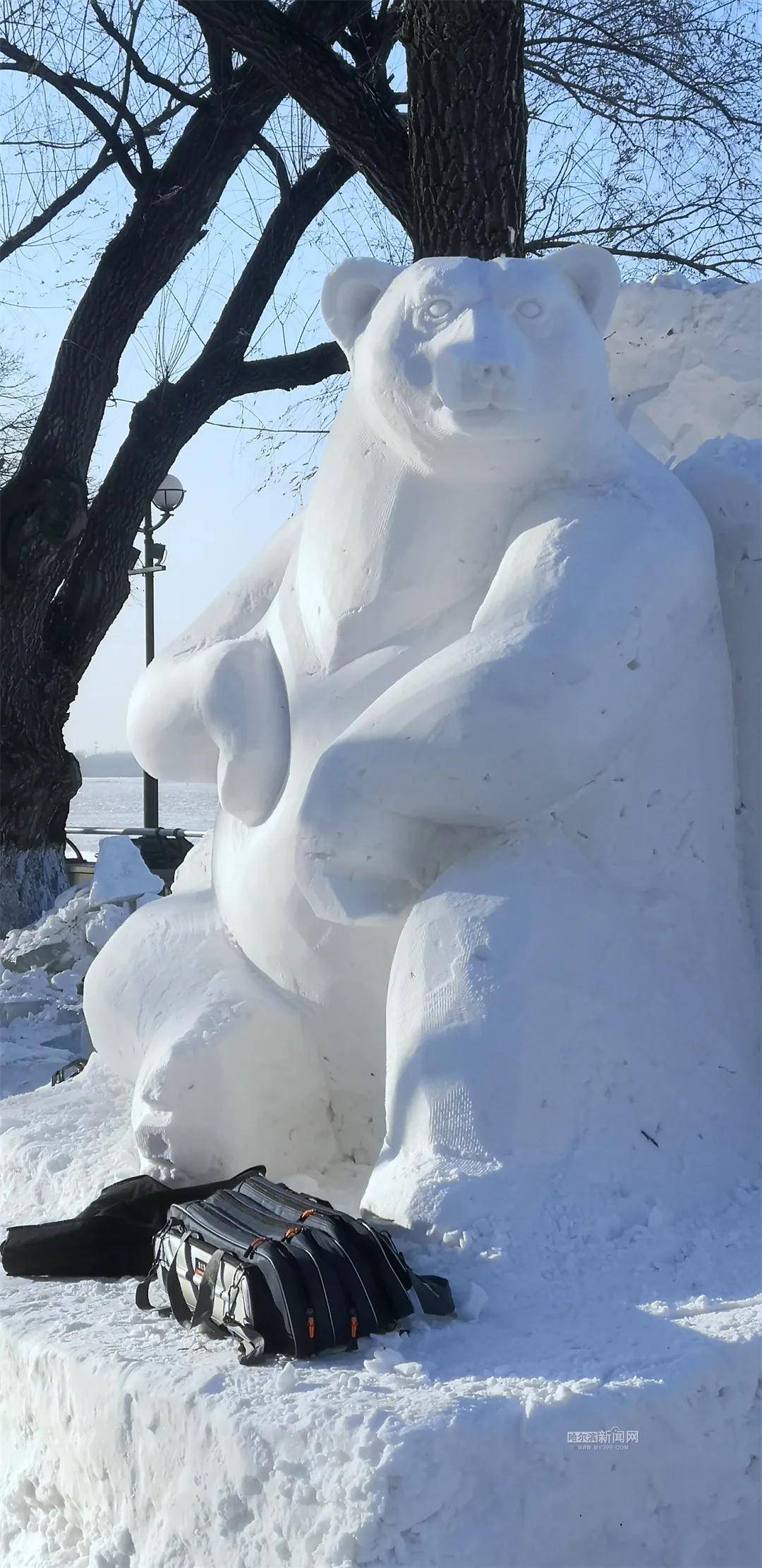 冰灯|又上新了！江畔美景一天一个样，冰雪美景抢先看！