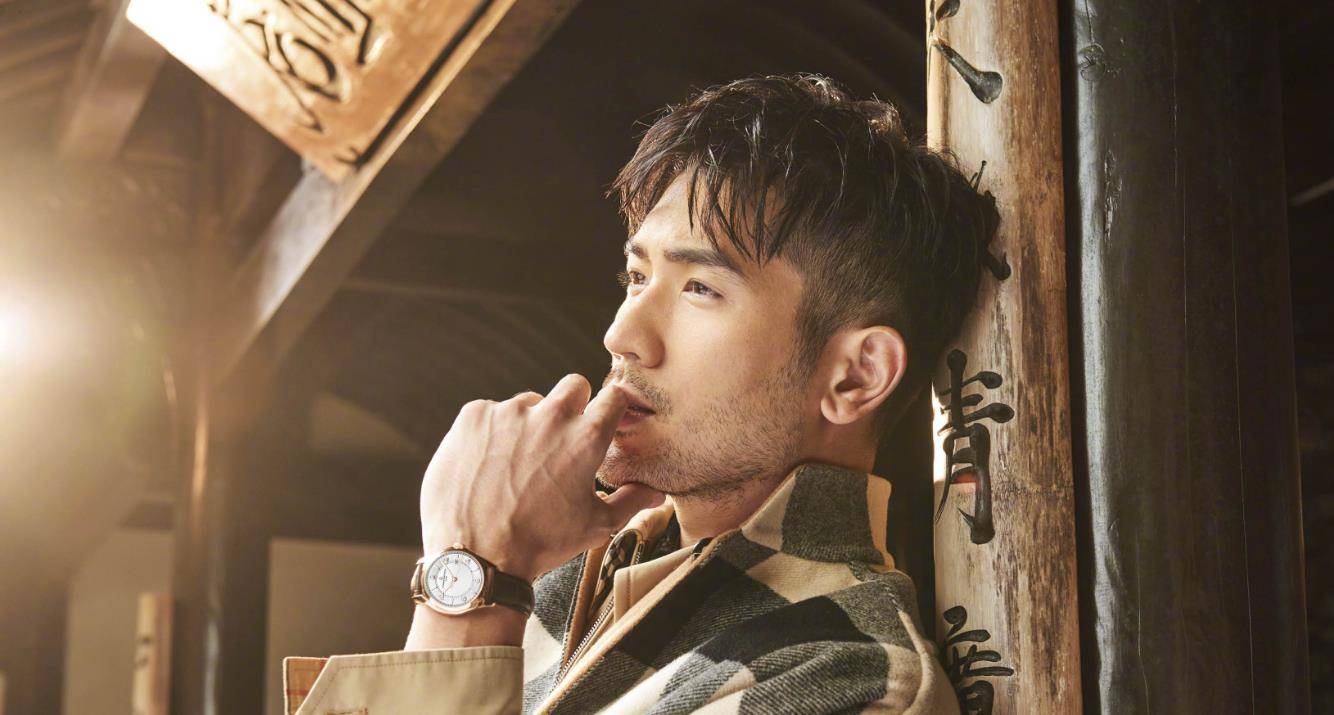 全球|高以翔去世30天后，登全球百大帅哥榜单，凭实力入围引无限感慨