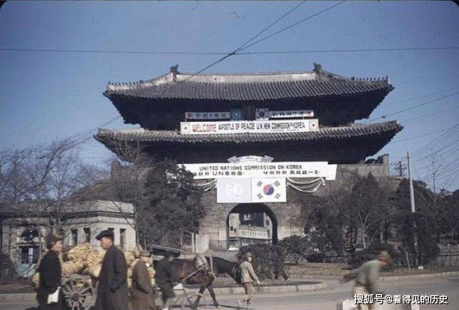 原创老照片1948年韩国首都汉城短暂的和平景象