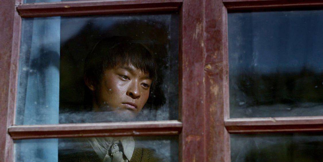 佼佼者|星二代中的佼佼者，20岁成影帝，24岁结婚生女，旗下有11家公司