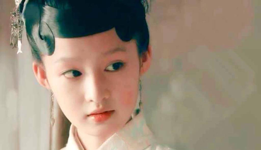 角色|新版《红楼梦》虽然被吐槽太烂,不过却是众星云集