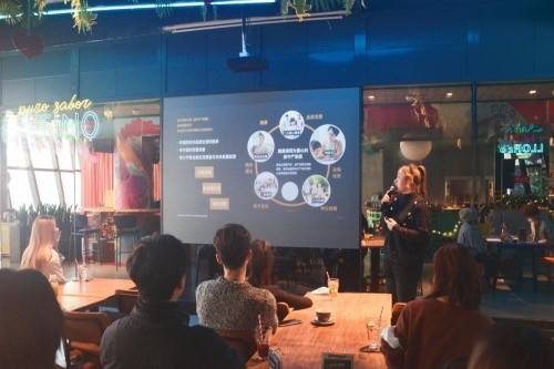 品牌|儿童零食集合品牌WEEEEE!如何占据中产家庭零食消费钱包额度?