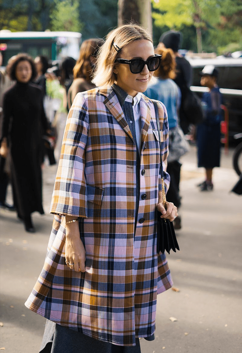 颜色 有种颜色看着就高级，成熟女性都爱穿，配好色就是“时髦精本精”